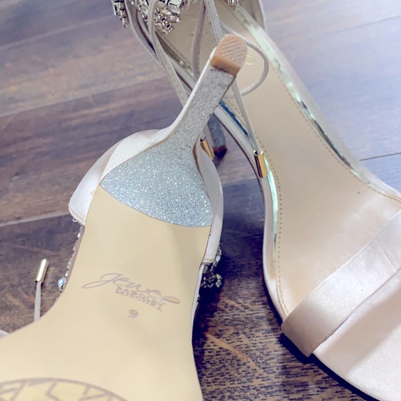 Brand new Badgley Mischka open toe pump - Picture 4 of 5